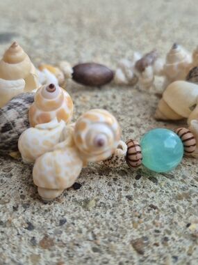 Ocean Blue Seashell Braclet!